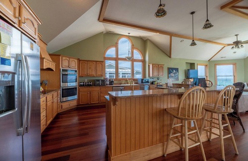 Kitty Hawk House | K2006 Castle in the Sand. Oceanfront, Pool, Hot Tub, Media Room, Elevator, Your Luxury Getaway
