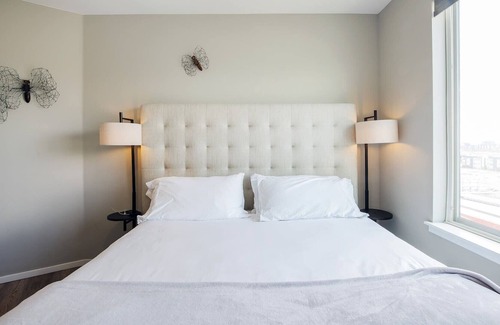 Highland Apartment | Kasa The Comma | Inviting 1BD in the Heart of Denver