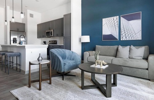 MLK Apartment | Landing | Chic 1BD, Yoga Studio, Rooftop Lounge