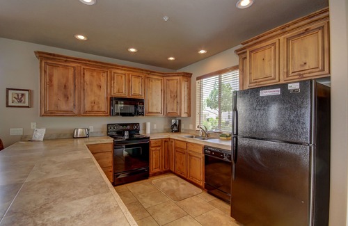 St. George Condo | Las Palmas All Amenities Inclusive Resort | Bottom Level Walks to Playground & Pool | #1801