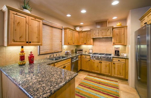 Downtown Santa Fe Condo | Luxury in "THE HEART OF" Santa Fe! 3 Bed/3 Bath Townhouse 3 block walk to Plaza