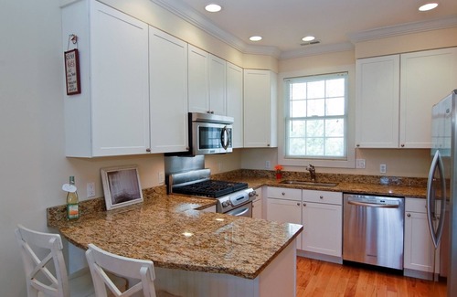 New Buffalo House | Luxury & Location in New Buffalo - Downtown, Close to Beach, Private Pool