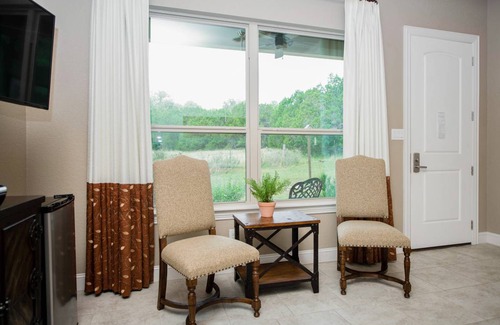 Spring Branch House | Maisonette ∙ 1 bedroom ∙ 2 guests