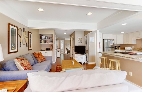 Shipyard Plantation Condo | Modern, light-filled villa with 2 living areas, pool, easy beach access, & patio