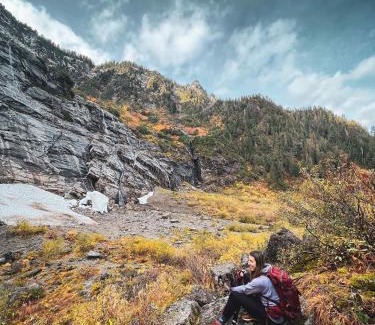 Verlot House | Mt Pilchuck River Cabin