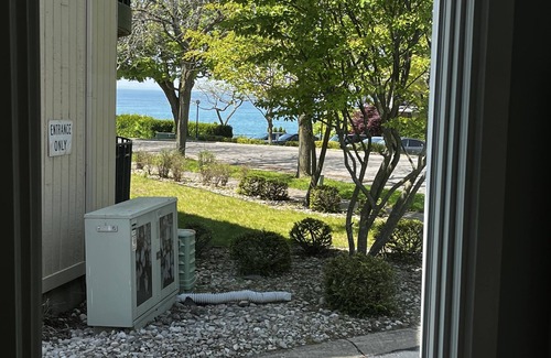 Charlevoix House | New Winter rates and NOW minimum night stay is just 2 nights all through spring!