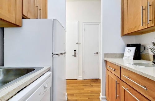 Upper East Side Apartment | One Bedroom on the Upper East Side
