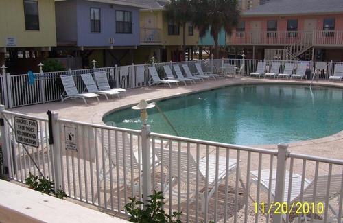 Gulf Shores Apartment | Paradise Isle Resort, a VRI resort