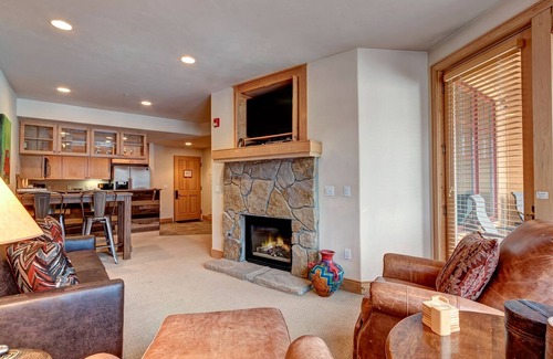 Historic District Condo | Perfect location, Heated garage parking!