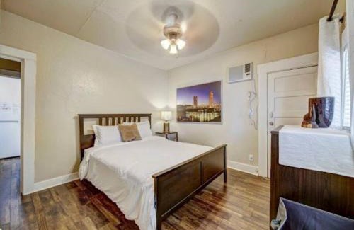 Midtown Sacramento Apartment | Perfect Location Walking Distance to Everything