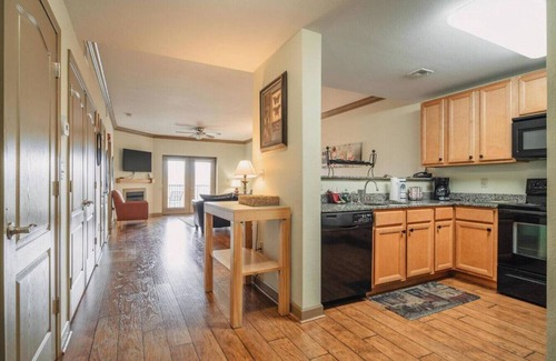 Pigeon Forge Condo | Playtime Retreat- Unit 2705 - - FREE Attraction Ticket with EACH night Stay Including Dollywood
