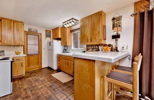 Summit Estates Cabin | Popkos Place Basecamp Ski Cottage at Big Bear