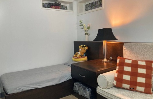 Manhasset Resort | Private room ∙ 2 guests