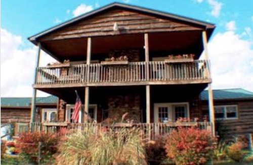 Mingo Resort | Private room ∙ 6 guests