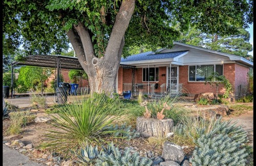 Elder Homstead Resort | Private room ∙ 1 guest