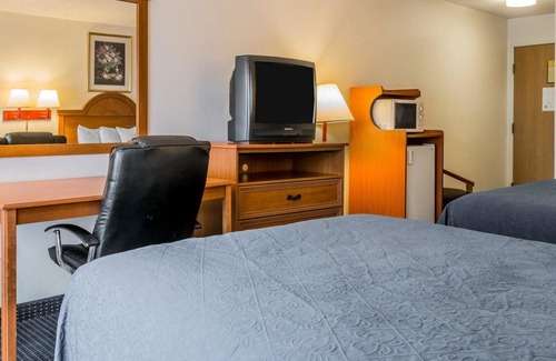 Kalamazoo Hotel | Quality Inn I-94 Near Wings Stadium