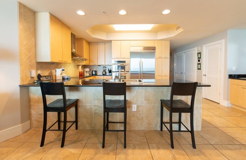 Orange Beach East Condo | Rates just lowered. Enjoy The WHITE BEACHES, LAZY RIVER, the CARIBE has it ALL