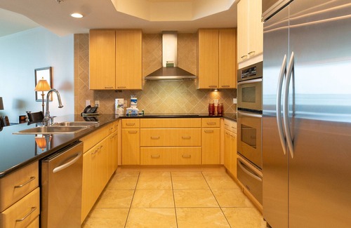 Orange Beach East Condo | Rates just lowered. Enjoy The WHITE BEACHES, LAZY RIVER, the CARIBE has it ALL