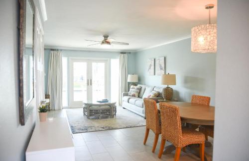 Key Allegro Apartment | Rockport Waterfront Condo on Key Allegro Island