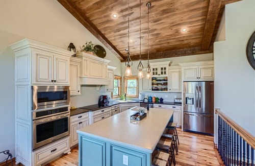Rollinsville House | Rocky Mountain Retreat in Rollinsville!
