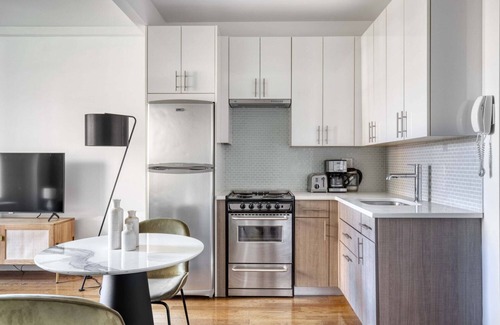 Upper West Side Apartment | Roomy UWS 1BR w/Doorman & Gym, near Central Park, by Blueground
