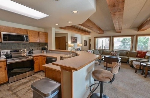 Crested Butte Condo | Rustic-Modern 3 BR Condo at the Plaza by RedAwning