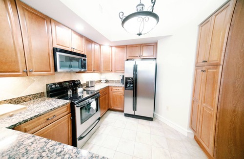Pigeon Forge Condo | Scenic Smoky Mountain Views From This Luxurious *Top Floor* Owner Managed Condo