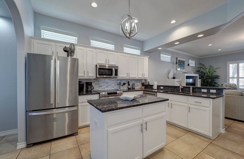 Port Aransas House | Sea Horse Inn, A Short Walk To The Beach, Sleeps 10, 4/3.