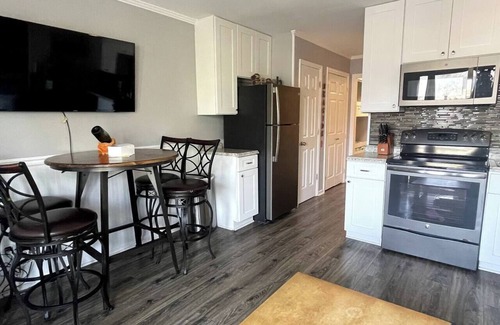 Hilton Head Island Condo | Seabatical-Beautiful ocean view! w/Bikes & Chairs