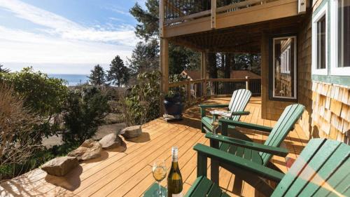 Neahkahnie Beach House | Seagrove by AvantStay Treetop Haven w Coastal Views