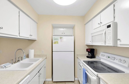 Saint Simons Island Condo | Shipwatch #304 - 2 bed/2 bath St. Simons Island