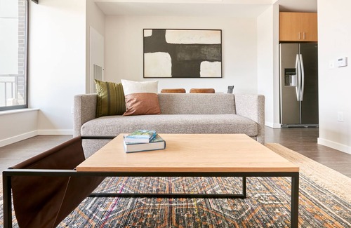 University Park Apartment | Sonder at University Park | One-Bedroom Apartment w/ Balcony