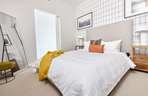 University Park Apartment | Sonder | University Park | Sharp 1BR + Pool