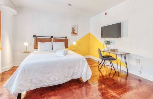 Midtown Village Apartment | Sosuite | 2BR Apt w Shared W/D, En-Suite Baths