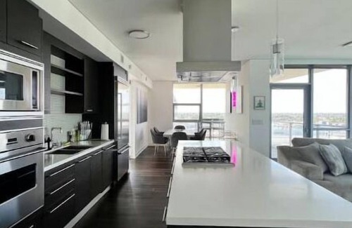 Santa Ana Condo | Spacious Luxury High-rise 2bd 2ba w/pool spa & gym