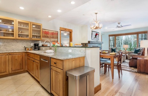 Edwards Condo | Spectacular Pinecone Lodge 2 Bedroom Home In The Heart Of Arrowhead Village