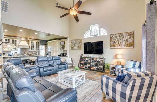 San Luis House | Steps from Gulf: Freeport Home w/Water Views