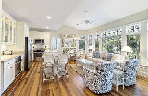 Seabrook Island House | Stunning Seabrook Home on Captain Sam's Creek