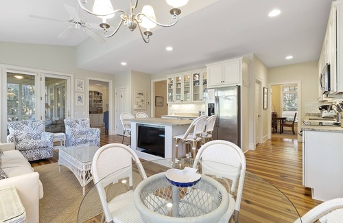 Seabrook Island House | Stunning Seabrook Home on Captain Sam's Creek