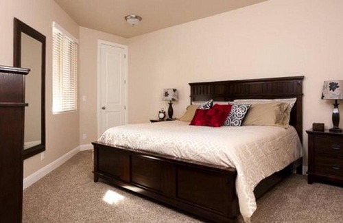 St. George Apartment | The Mighty Five