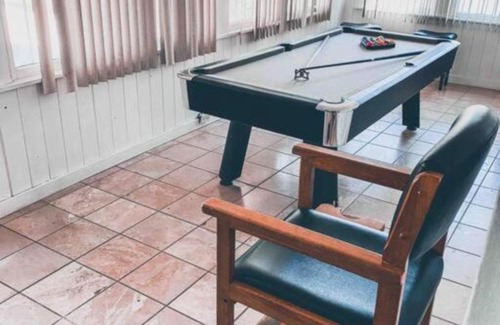 Silver Hill House | The Silver House 2 blocks from the University UNM