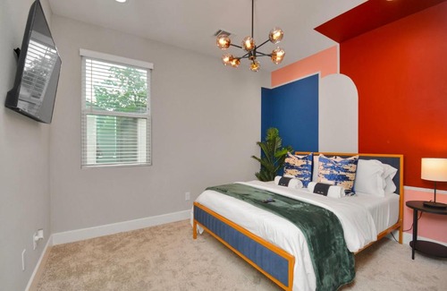 Northside House | The Suite Spot II — Mins to DOWNTOWN HOUSTON