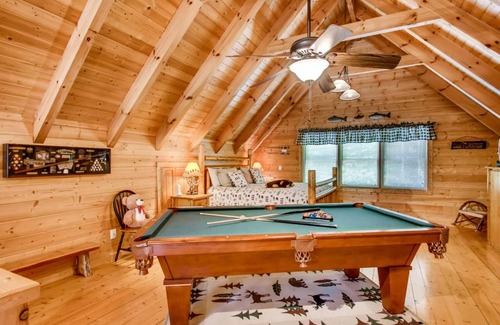 Wears Valley House | Tomahawk Lodge