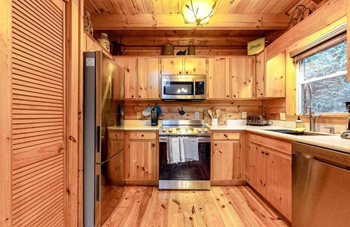 Blue Ridge House | TreeHouse Hideaway