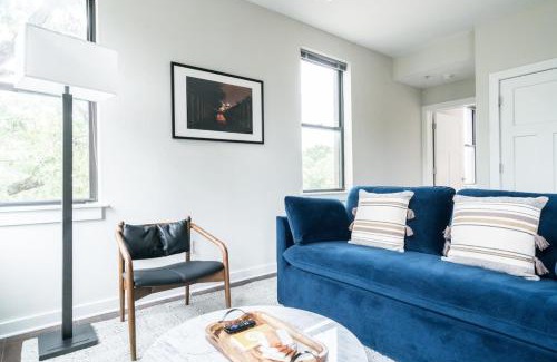 Music Row Apartment | TWO CozySuites Stunning Music Row Condos with parking
