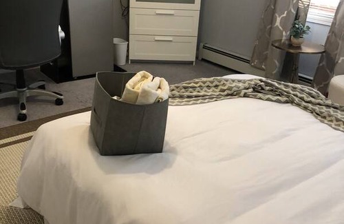 Lower Washington - Mount Hope Resort | Private room ∙ 2 guests