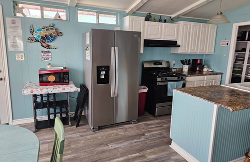 Palacios House | Valyn's Landing; Exclusive Bayhouse on the water with private lighted pier.