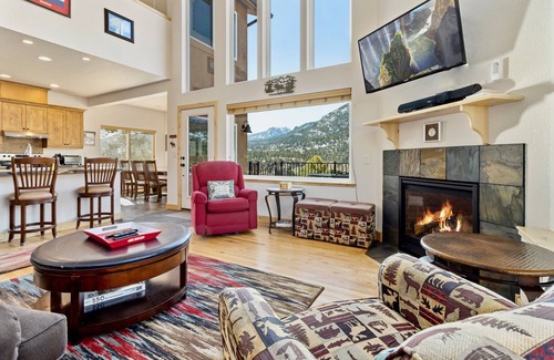 Estes Park House | Vista Grande Vacation Rental Home By Estes Park Homes 4 Bedroom Home by RedAwning