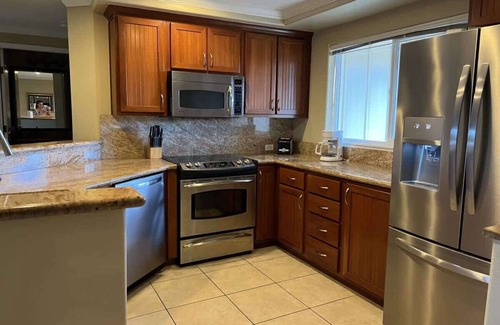 Waikoloa Condo | Waikoloa Beach Villas- Steps to Beach, Shops & Dining