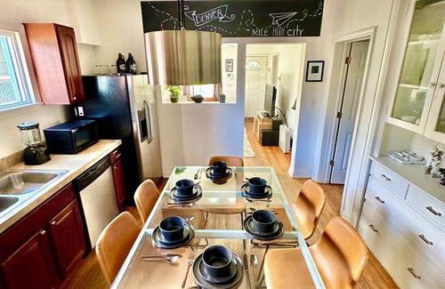 Villa Park House | Walk to Broncos' Stadium-3 BR Contemporary Home